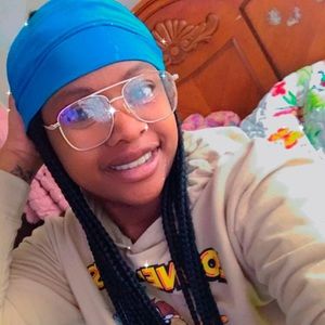 Meet your Posher, Martasia